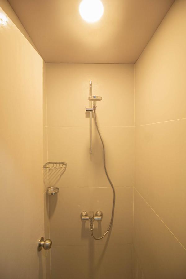 Twin Hearts Residences 1 Роксас Екстер'єр фото